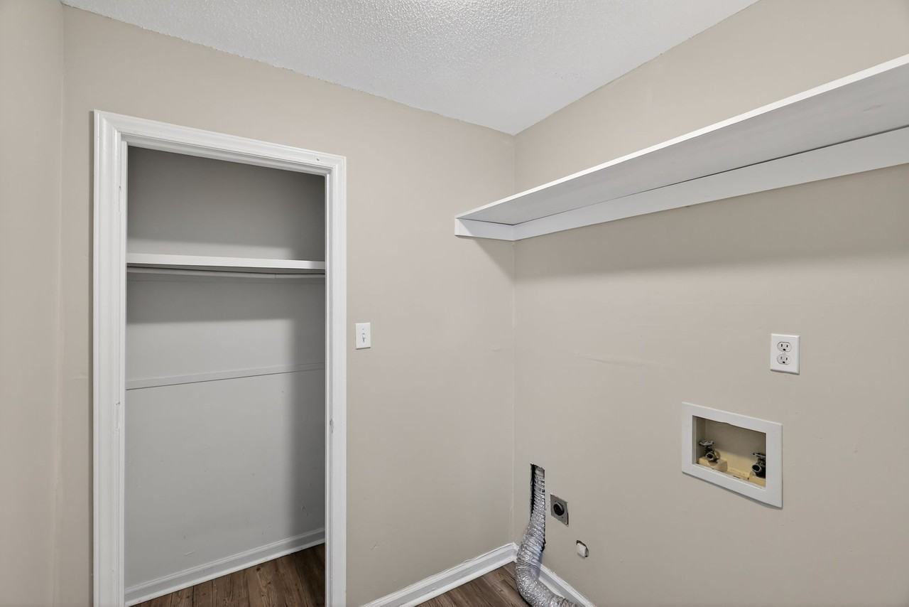 123 Bay Meadow Ct #123 - Photo 6 of 19