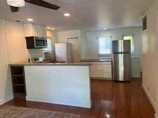 305 W 1st St #NA - Photo 7 of 10