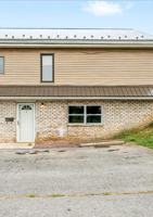 featured image of 11 N Chestnut St #E