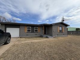 featured image of 1415 Nw 44th St #NA