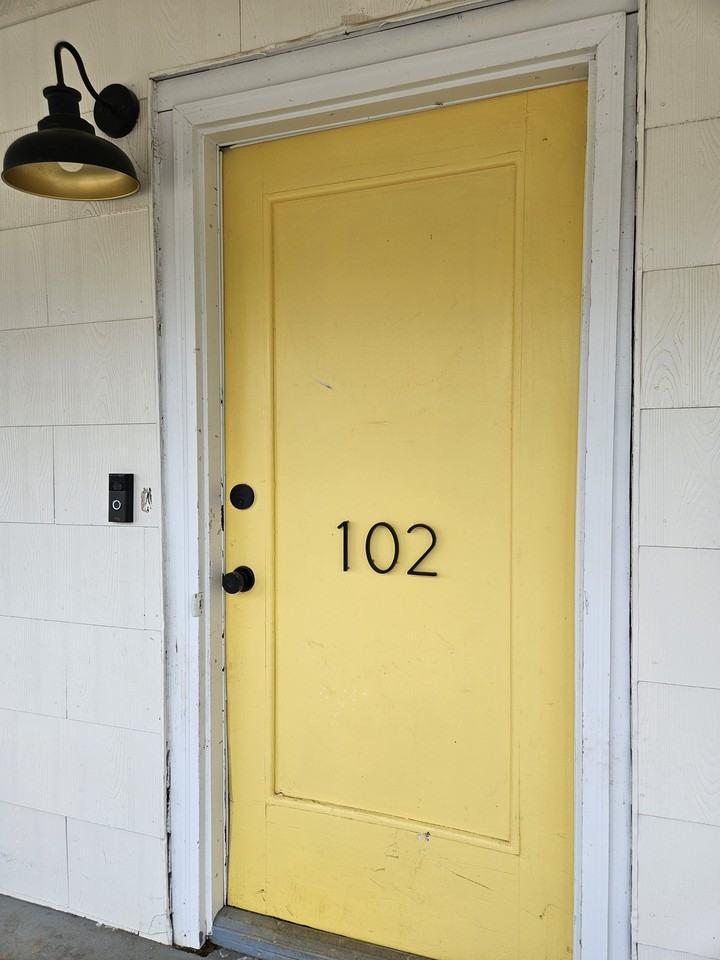 102 Kay St #NA - Photo 2 of 13