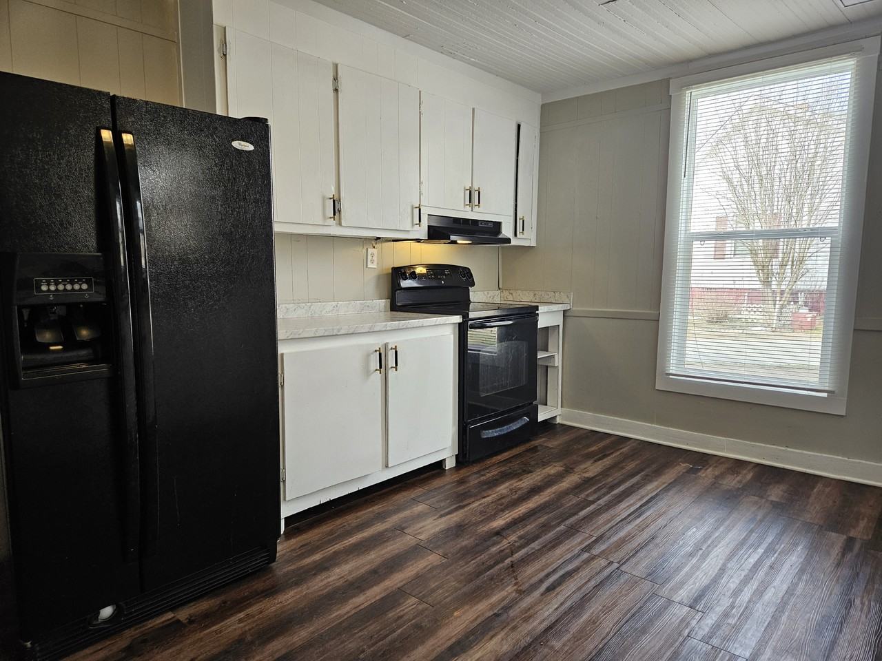 102 Kay St #NA - Photo 3 of 13