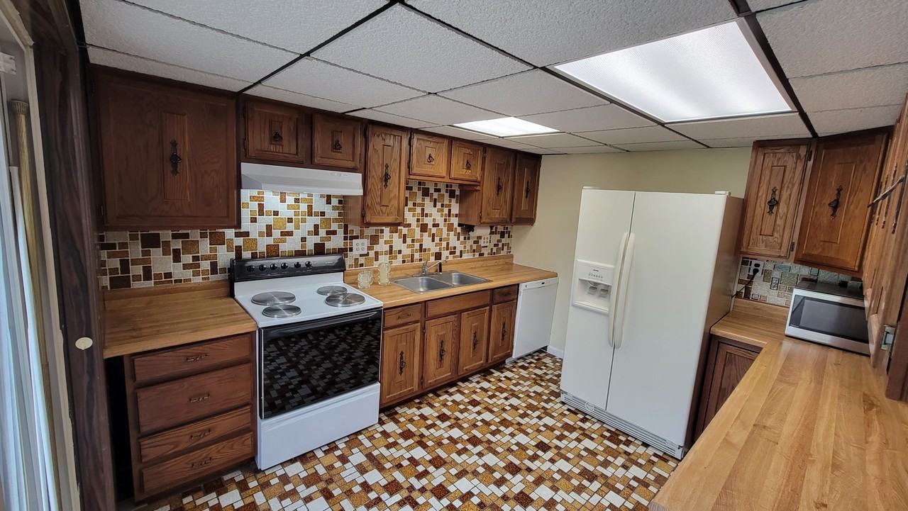 340 Potomac Ave #NA - Photo 5 of 16