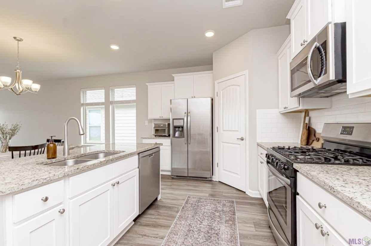 1219 Foxtail Dr #NA - Photo 4 of 14