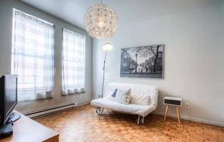 featured image of 3756 Rue Sewell