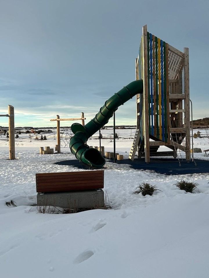 7533 202 Ave Se - Photo 4 of 18