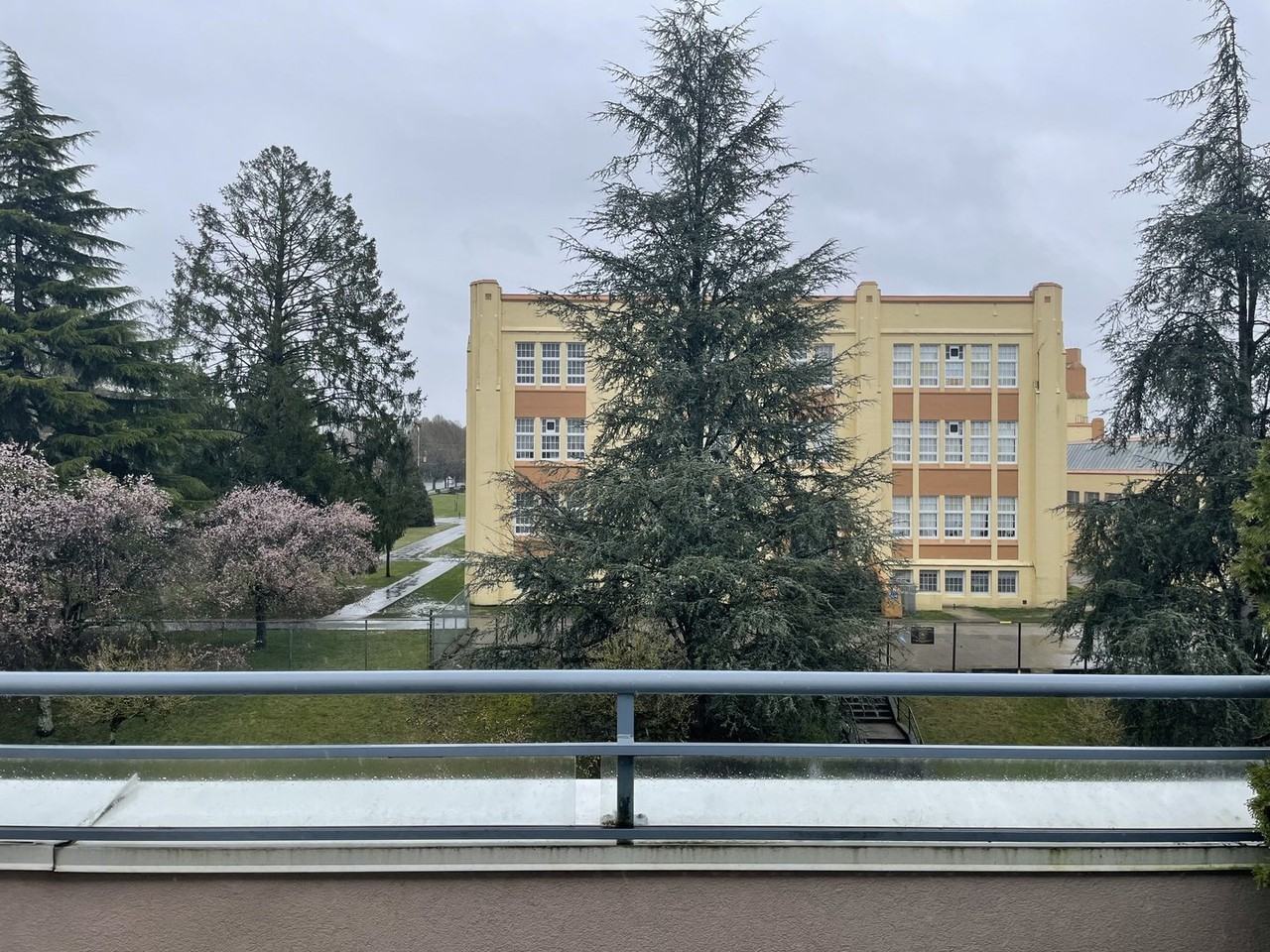 2533 Penticton St - Photo 2 of 24