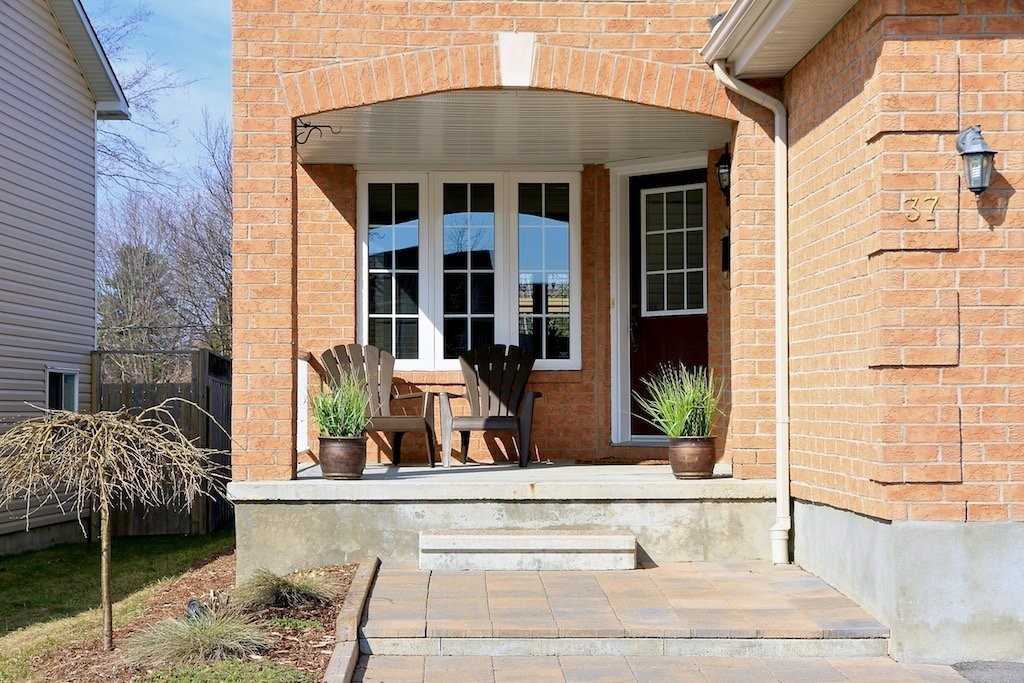 37 Steel St - Photo 2 of 18