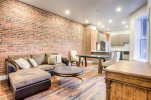 featured image of 4102 Rue Clark