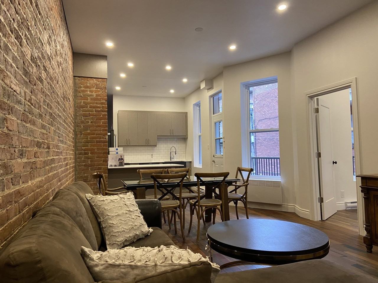 4102 Rue Clark - Photo 7 of 10