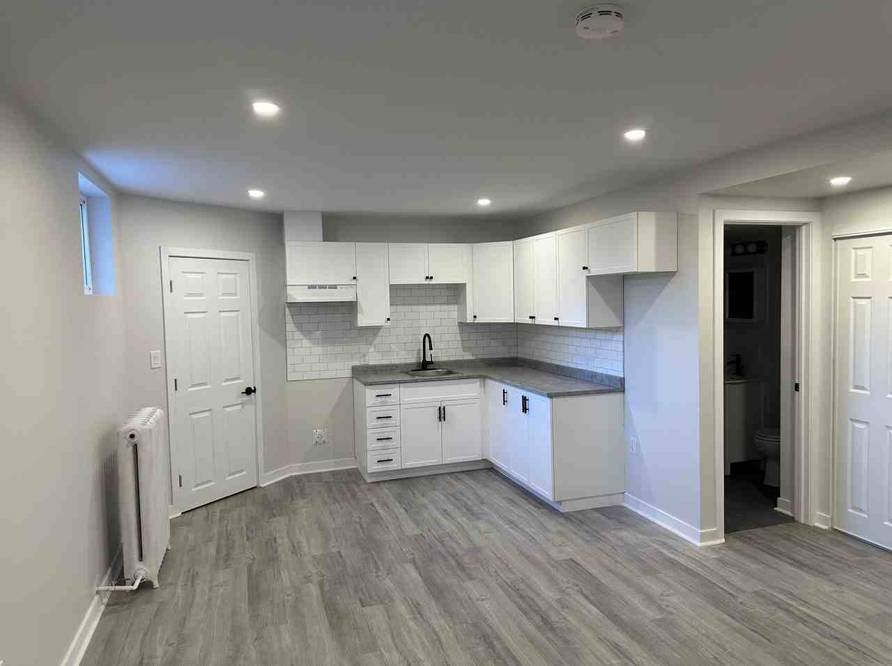 24 Gale Cres - Photo 7 of 7