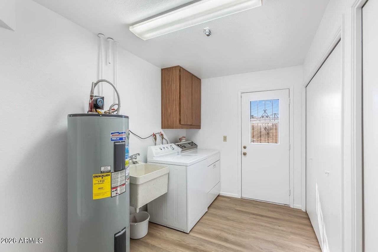 4531 E Delta Ave - Photo 4 of 9