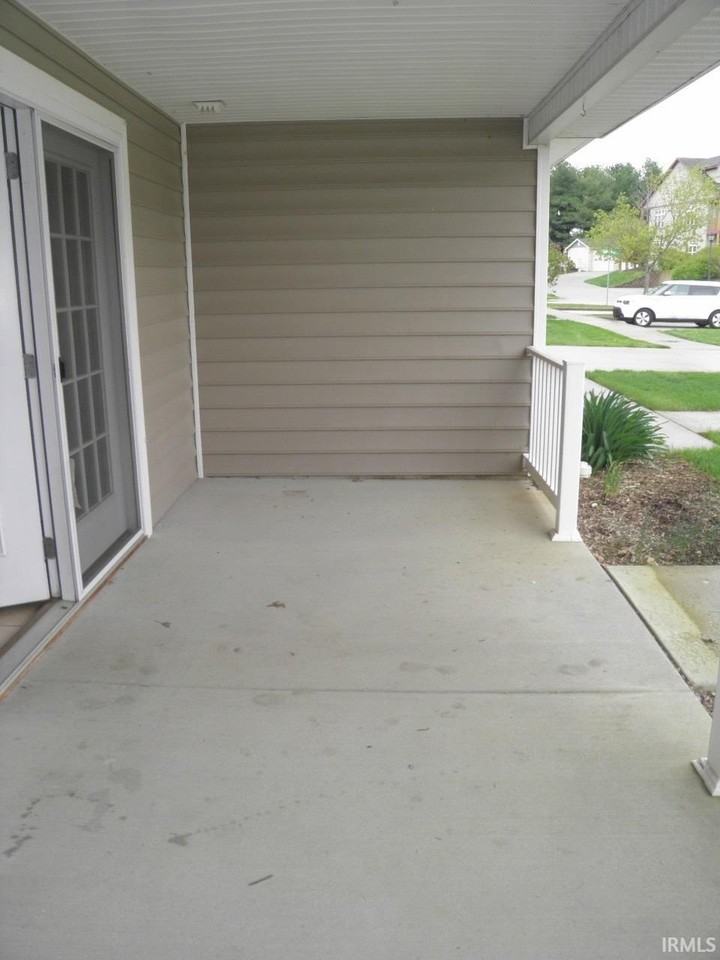 2712 E Bressingham Way - Photo 6 of 16