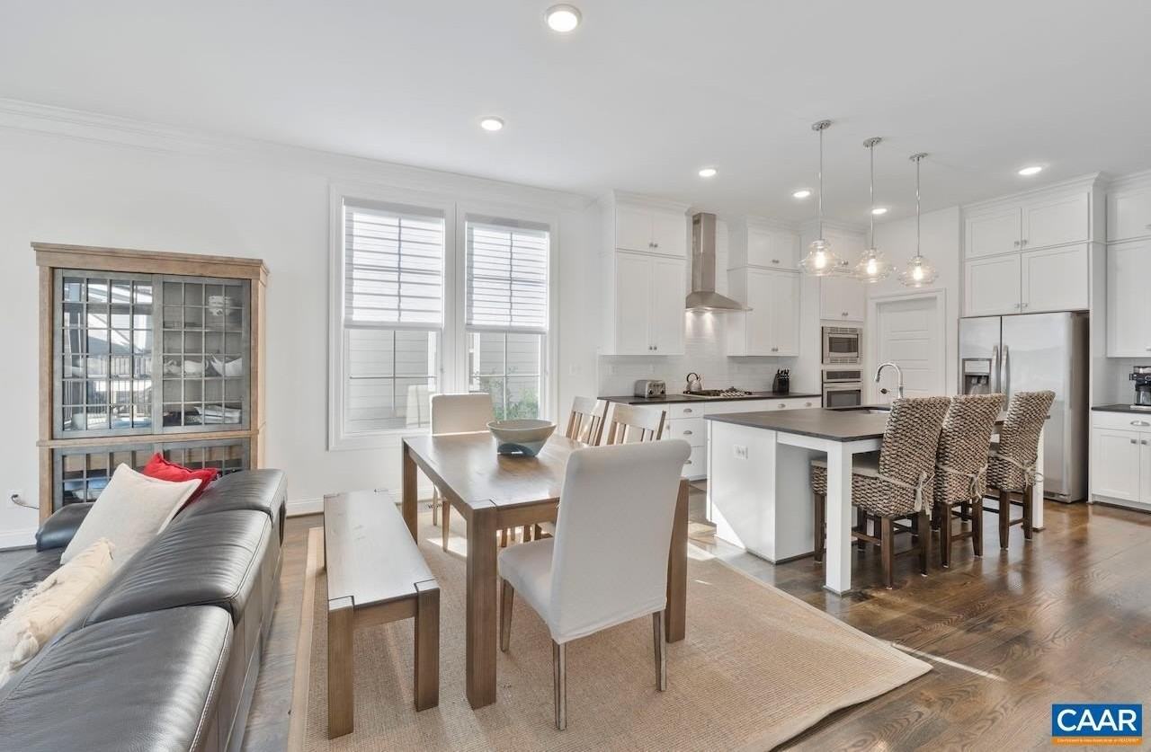 1160 Colbert St - Photo 7 of 36