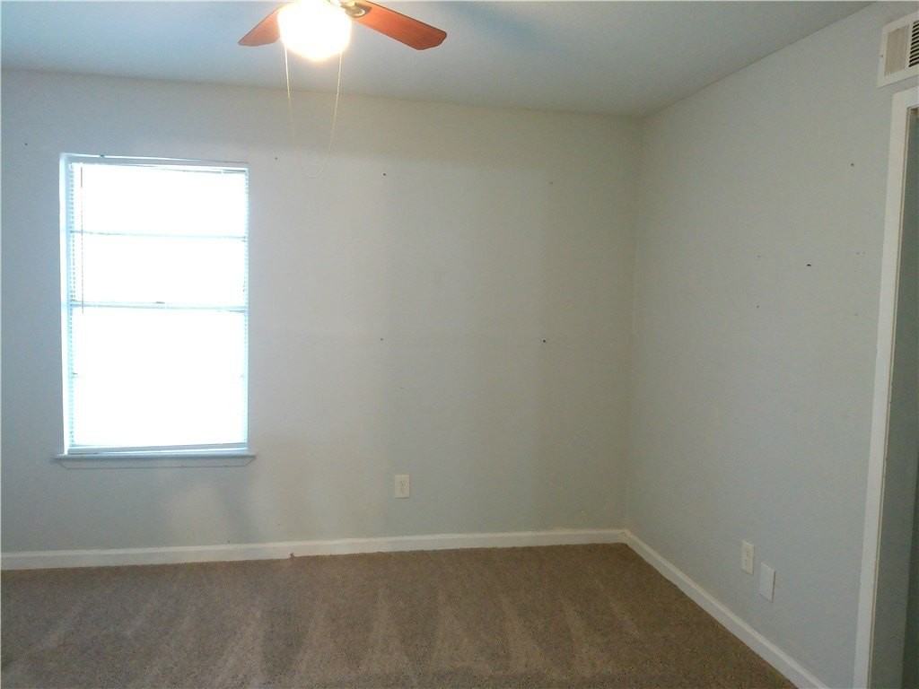 2026 Waldron Rd Apt 203 #203 - Photo 7 of 8