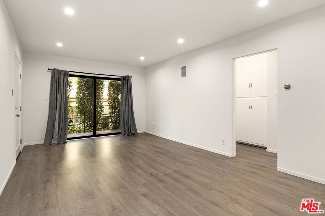 4615 Finley Ave Apt 2 #2 - Photo 2 of 13