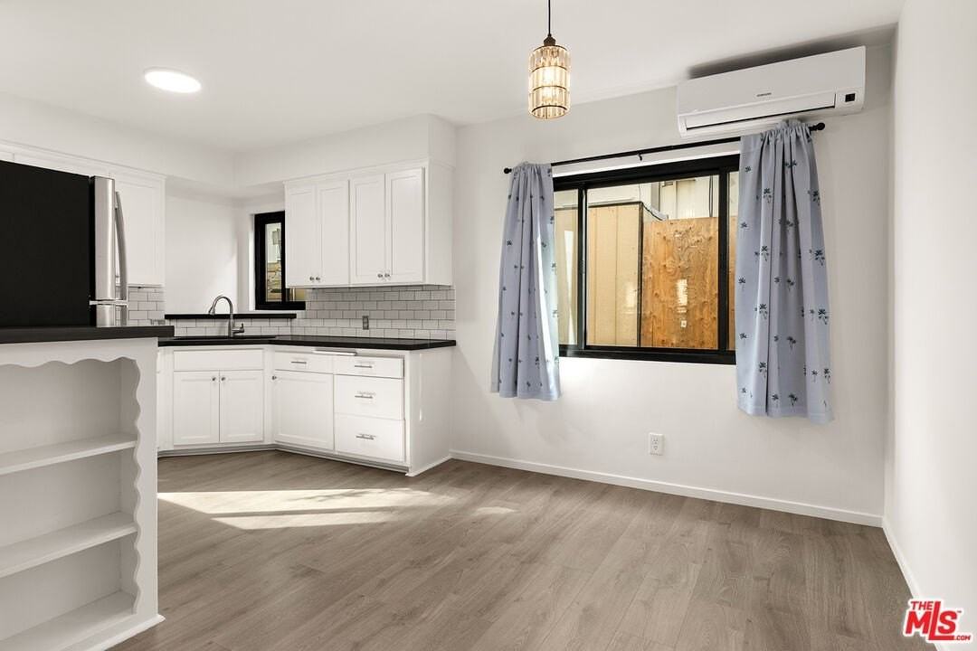 4615 Finley Ave Apt 2 #2 - Photo 3 of 13