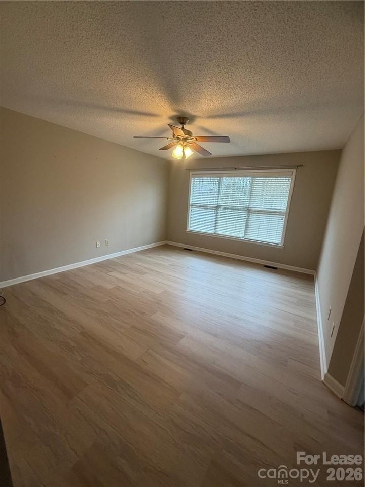 8016 Stevens Mill Rd - Photo 4 of 24