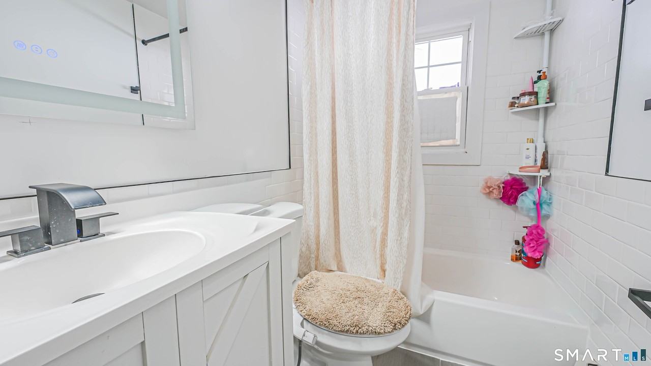 243 Sunshine Cir - Photo 7 of 11