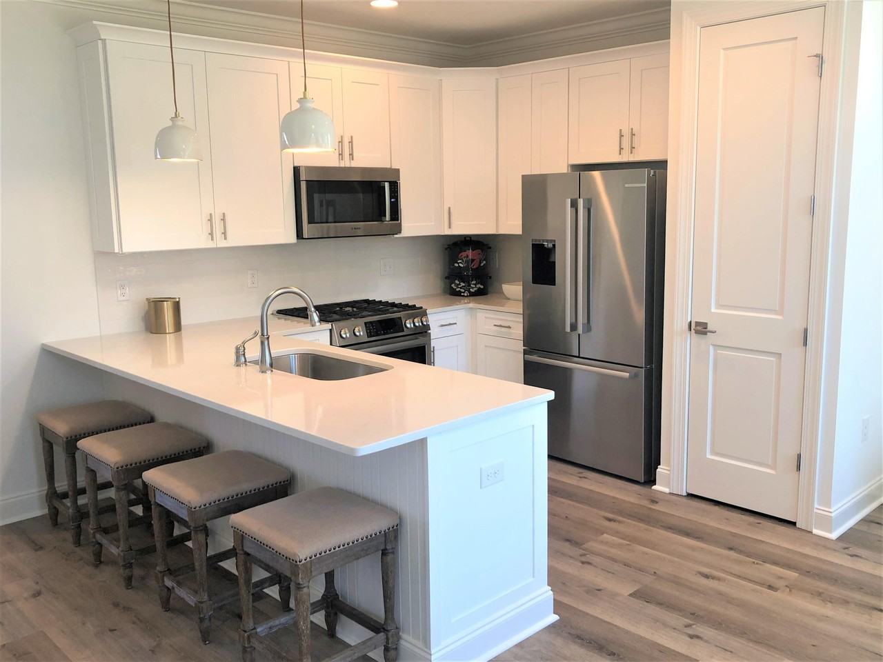 117 Roundwood Dr - Photo 6 of 28