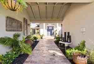 170 Trinidad Dr - Photo 4 of 8