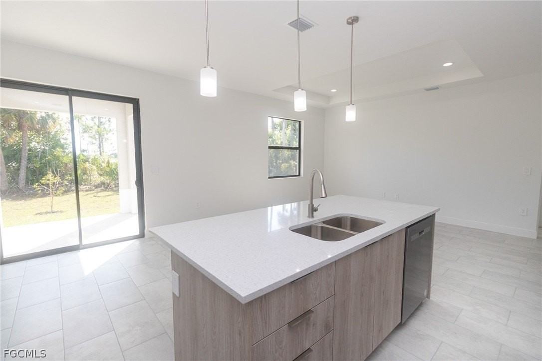 9041 Lamkin Cir - Photo 5 of 26