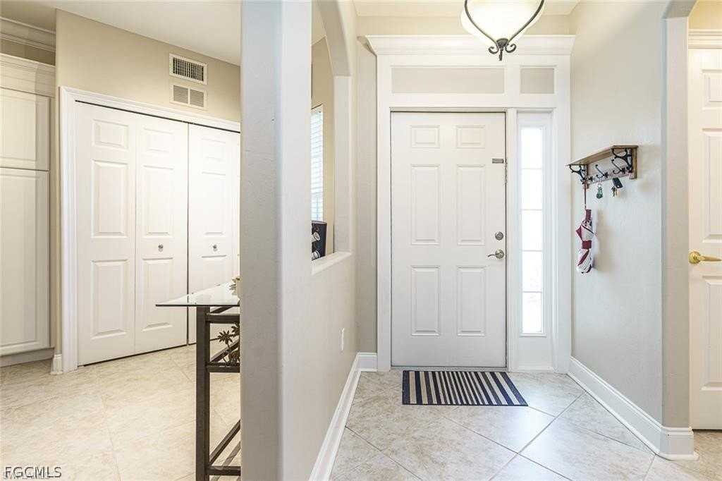 9667 Hemingway Ln Apt 3107 #3107 - Photo 3 of 23