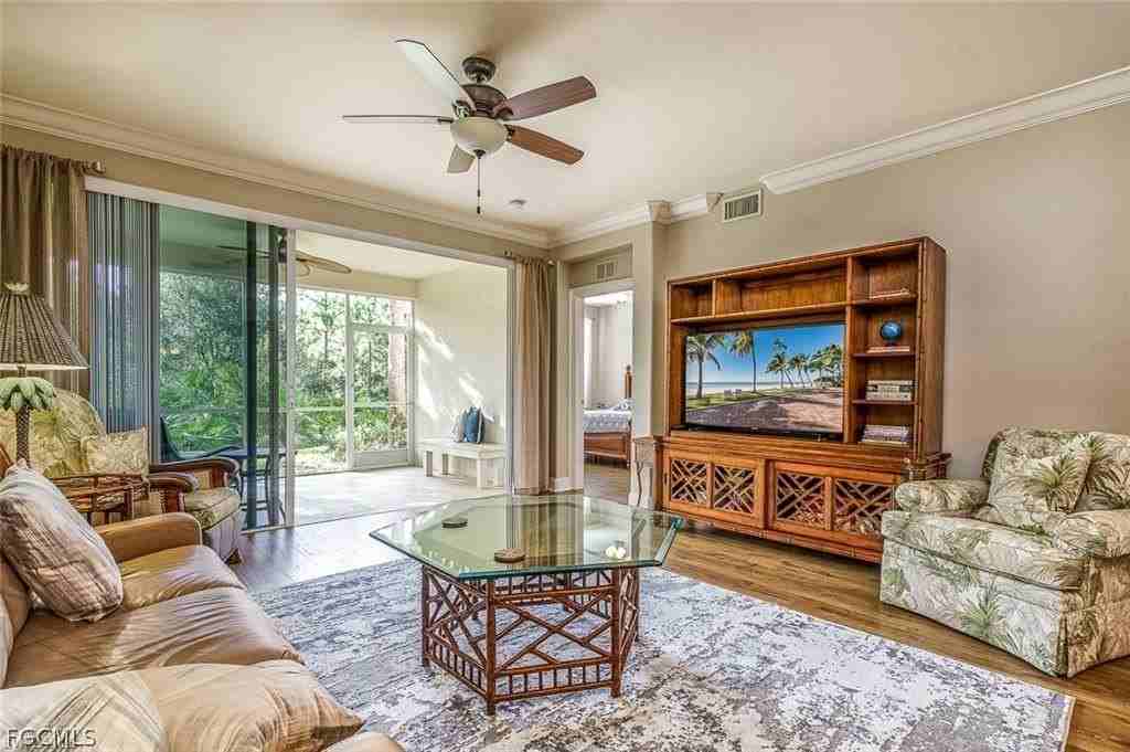 9667 Hemingway Ln Apt 3107 #3107 - Photo 4 of 23