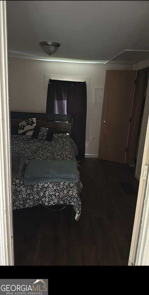 147 Campbell St - Photo 5 of 8