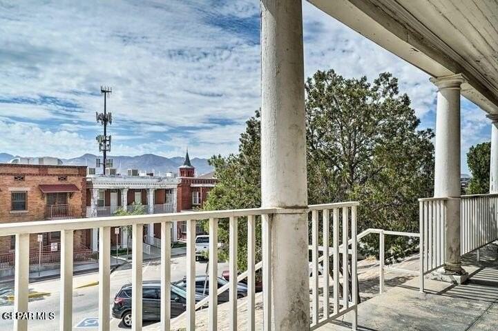 505 W Missouri Ave - Photo 4 of 23