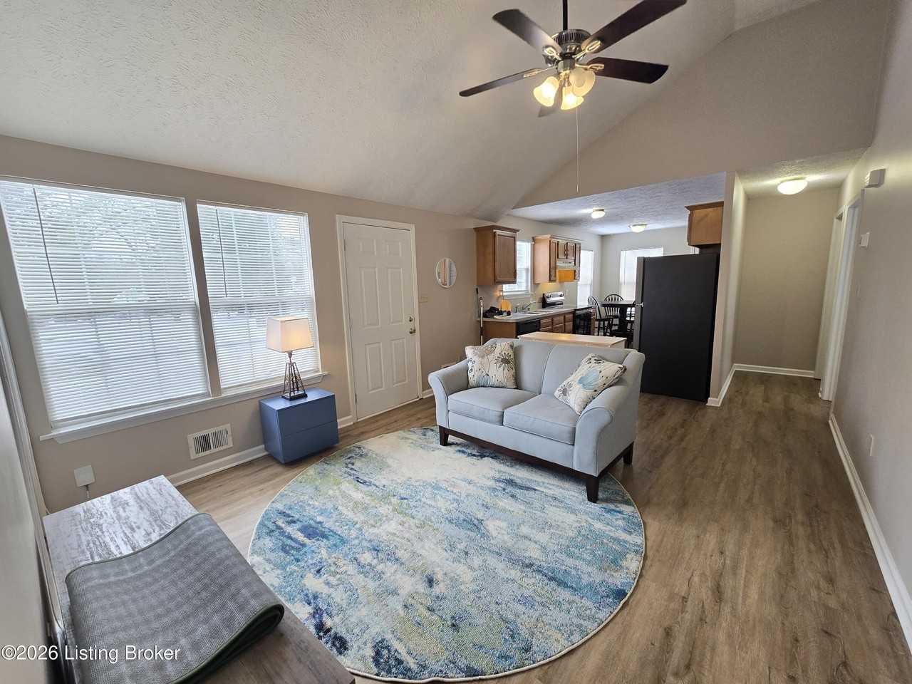 3728 Locust Ave - Photo 2 of 30