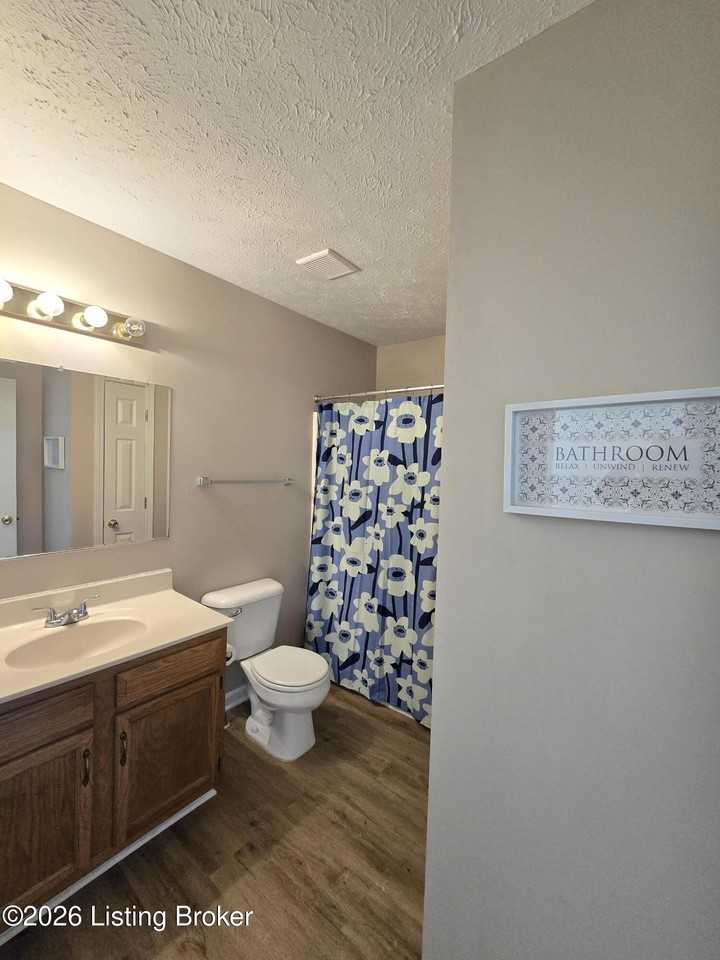 3728 Locust Ave - Photo 6 of 30