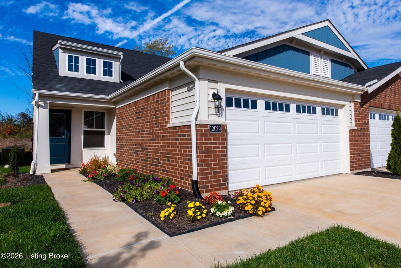 10029 Windcrest Farms Ln - Photo 2 of 50