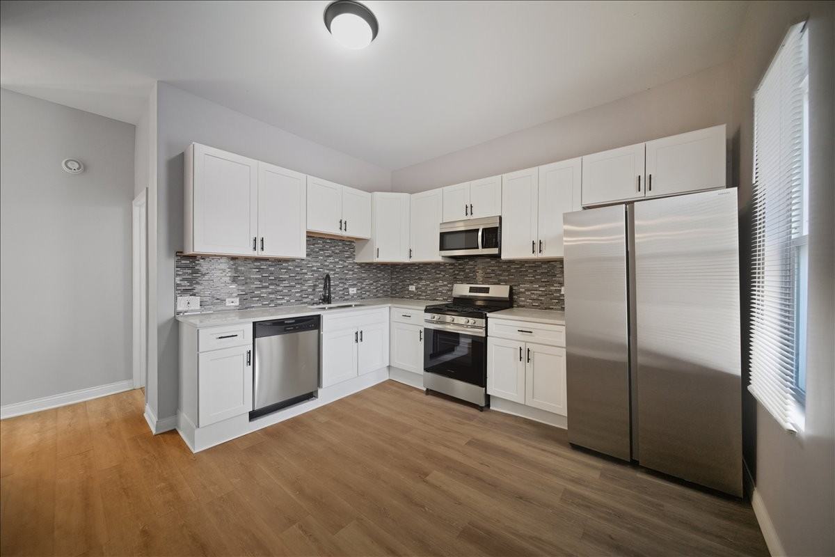 3002 E 81st St #2 - Photo 2 of 11