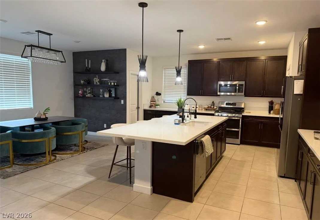 6925 Whisper Canyon Pl - Photo 4 of 6