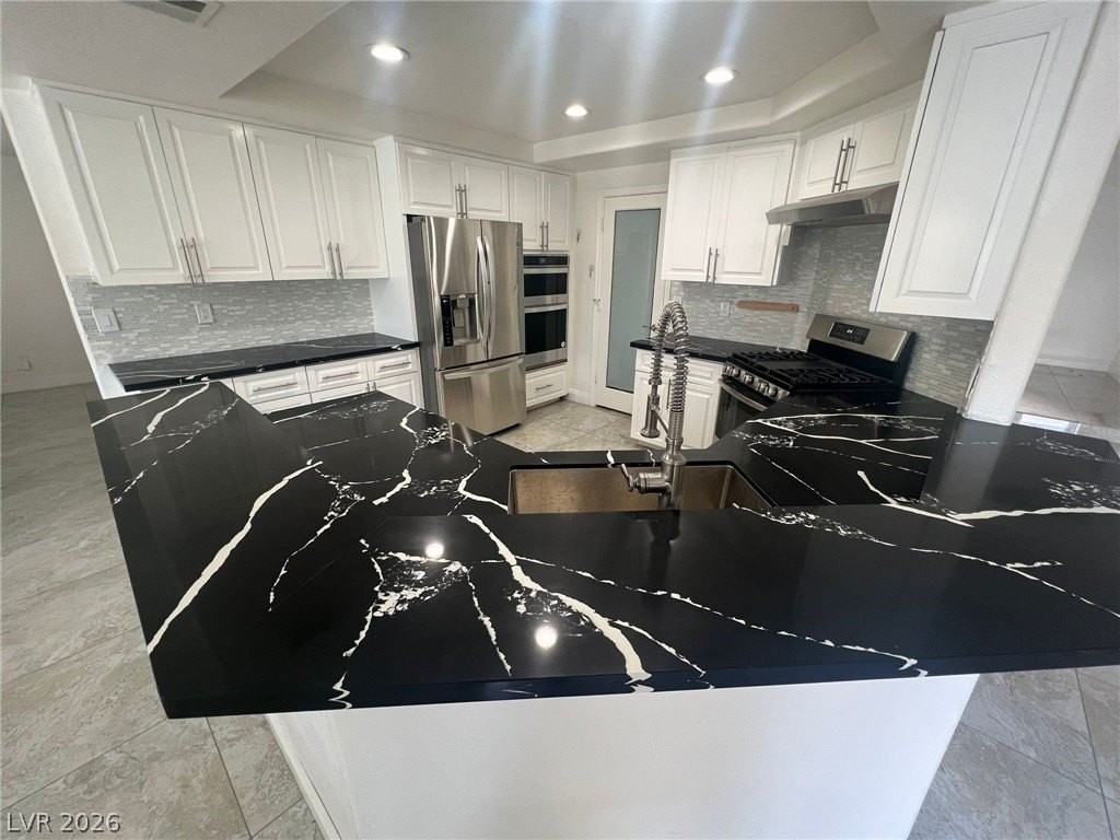 3116 Ocean Port Dr - Photo 2 of 50