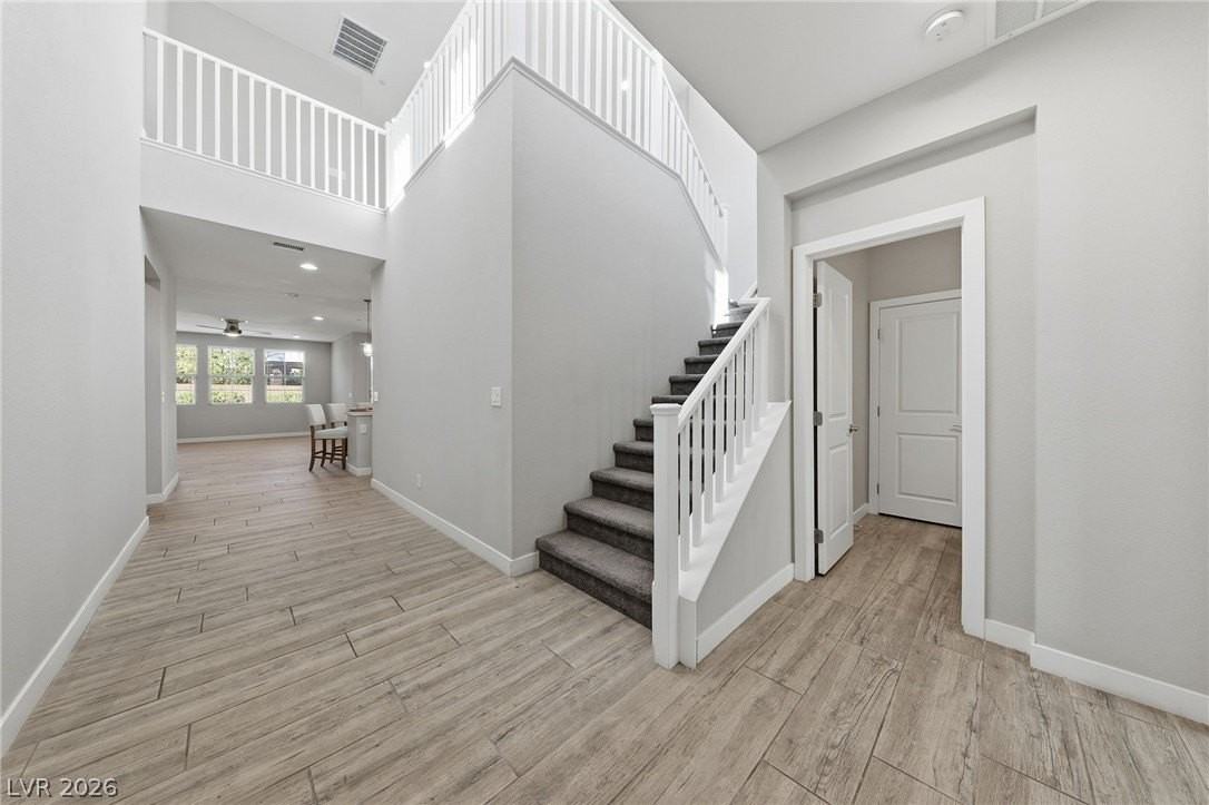 5 Lilla Rosa St - Photo 3 of 26