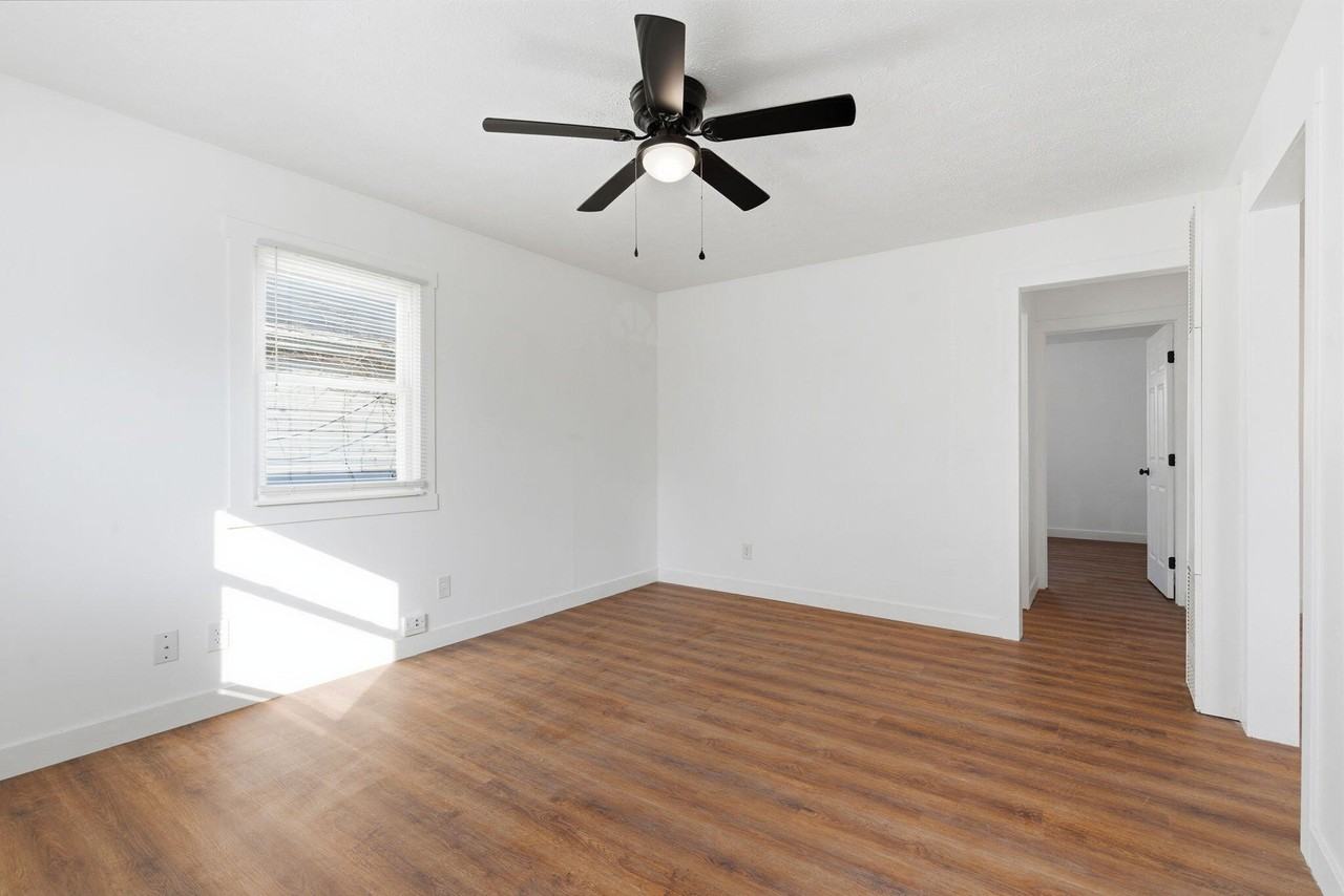 522 N Park Ave - Photo 5 of 22