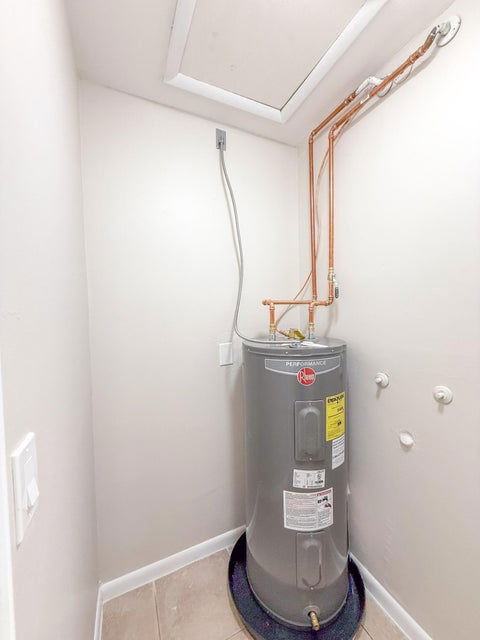 2682 Hinda Rd - Photo 4 of 8