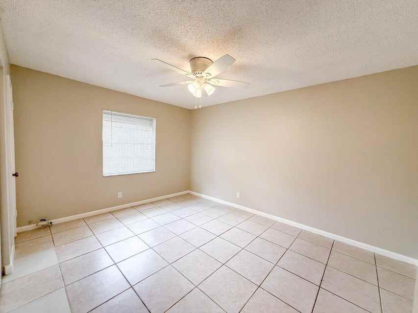 2682 Hinda Rd - Photo 6 of 8