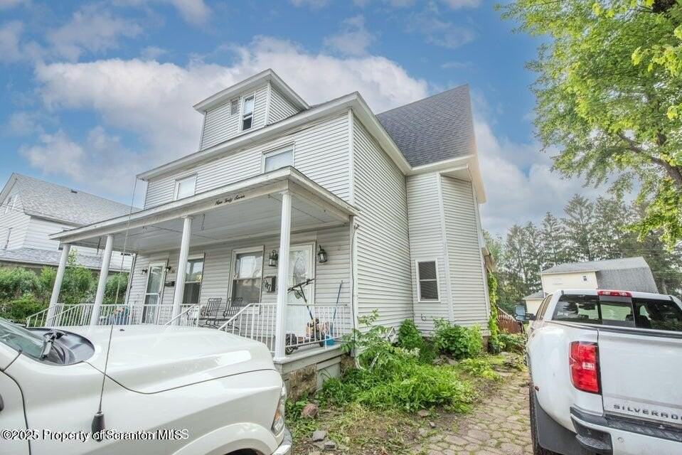 947 William St Unit 2 #2 - Photo 3 of 26