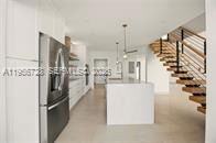 Jacaranda Ln - Photo 6 of 8