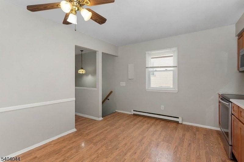 223 Liberty St #2 - Photo 5 of 22