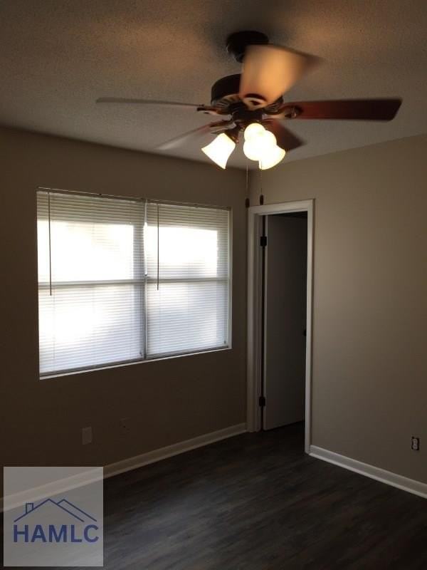 380 Howard Rd - Photo 7 of 14