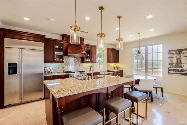 15 Shadowcast - Photo 6 of 8