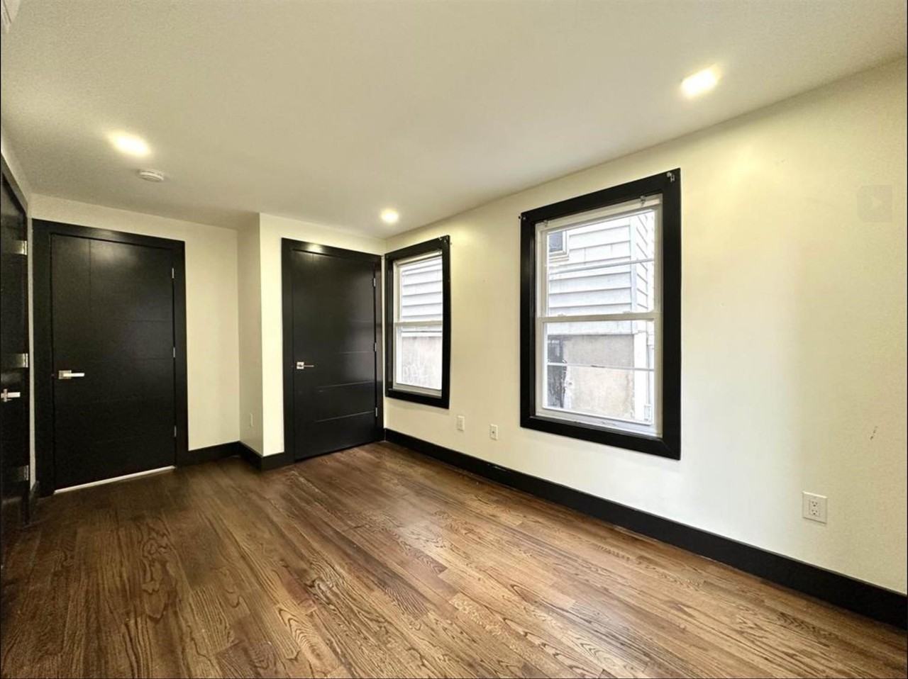 75 Vroom St #2 - Photo 2 of 6