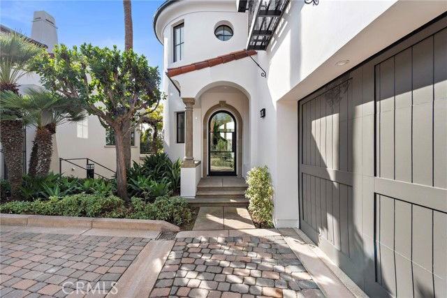 84 Sidney Bay Dr - Photo 4 of 8