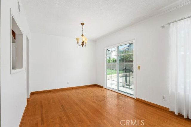 13592 Saigon Ln - Photo 4 of 8