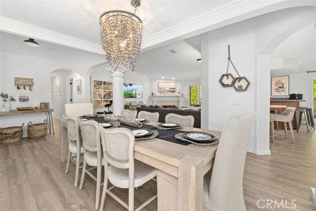 600 Cliff Dr - Photo 4 of 8