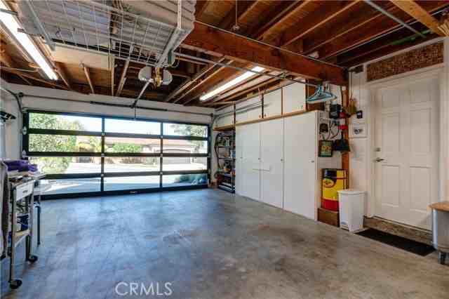 3185 Bonn Dr - Photo 3 of 8